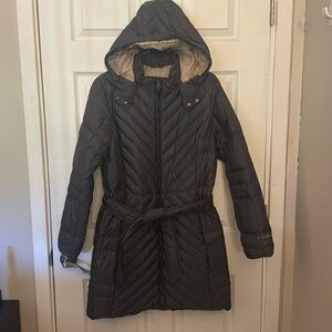 Eddie Bauer Womens Puffer Jacket with Hood, Belted Waist Size XL
